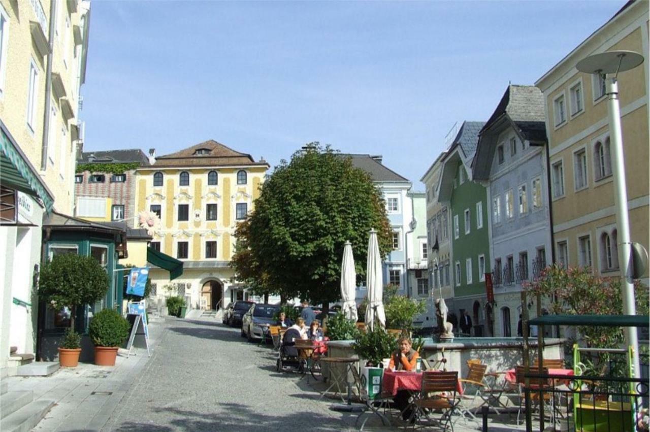 Renaissance Apartment Marktplatz 格蒙登 外观 照片